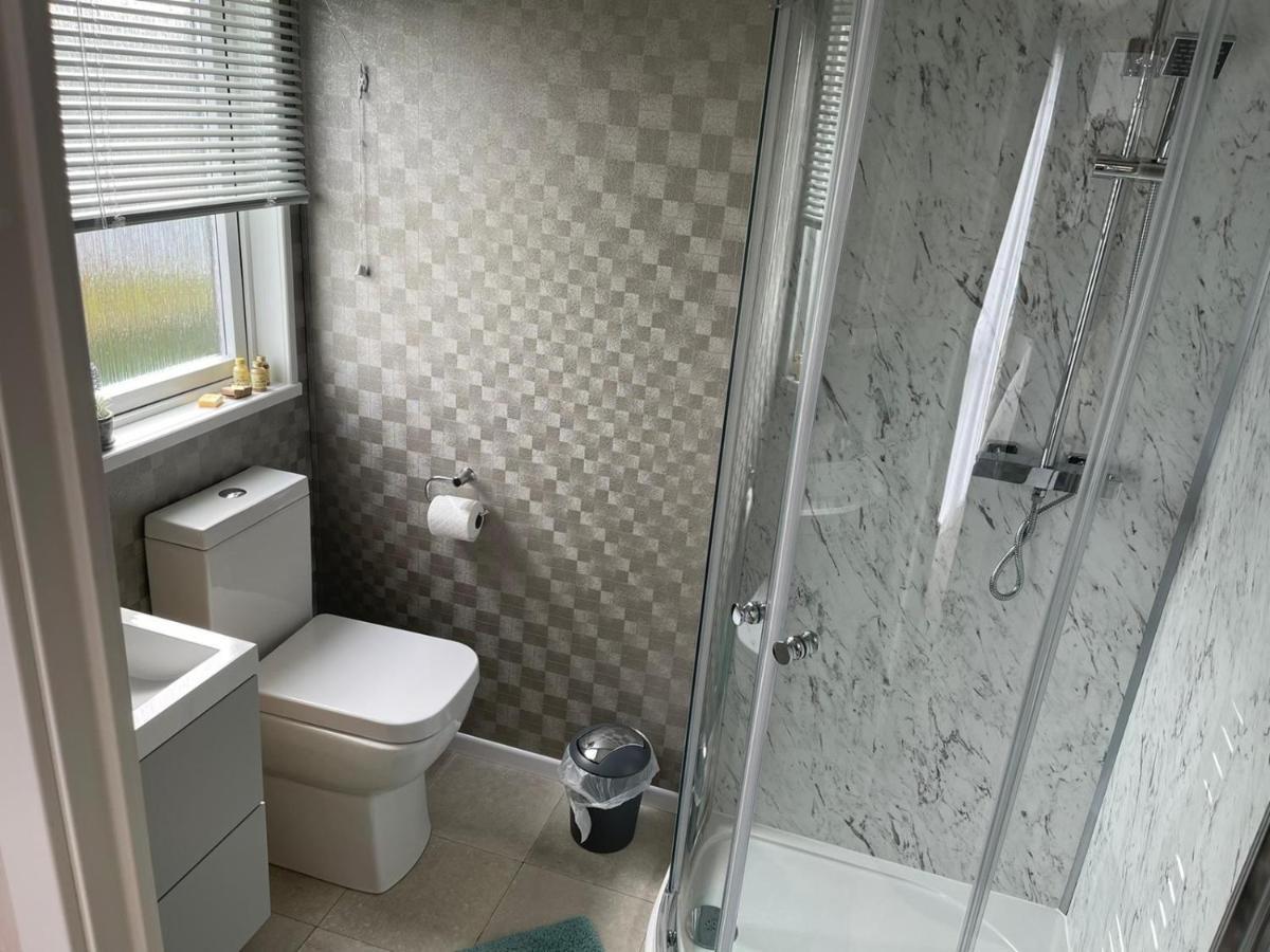 Indulgence Lakeside Lodge I3 With Hot Tub, Private Fishing Peg Situated At Tattershall Lakes Country Park Luaran gambar